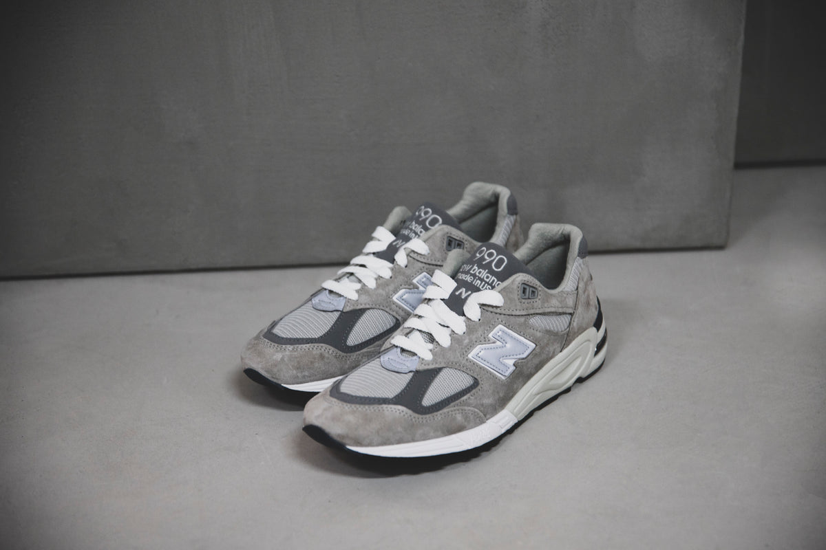 SNEAKER FEATURE: A REVAMP OF THE NEW BALANCE MADE IN US 990V2