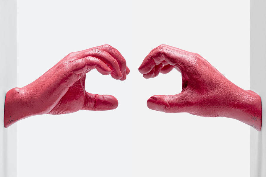 JUICE EXCLUSIVE: CLOT X OBJECTIVE COLLECTIBLES EDC HAND WALL HOOK (CLOT RED EDITION)