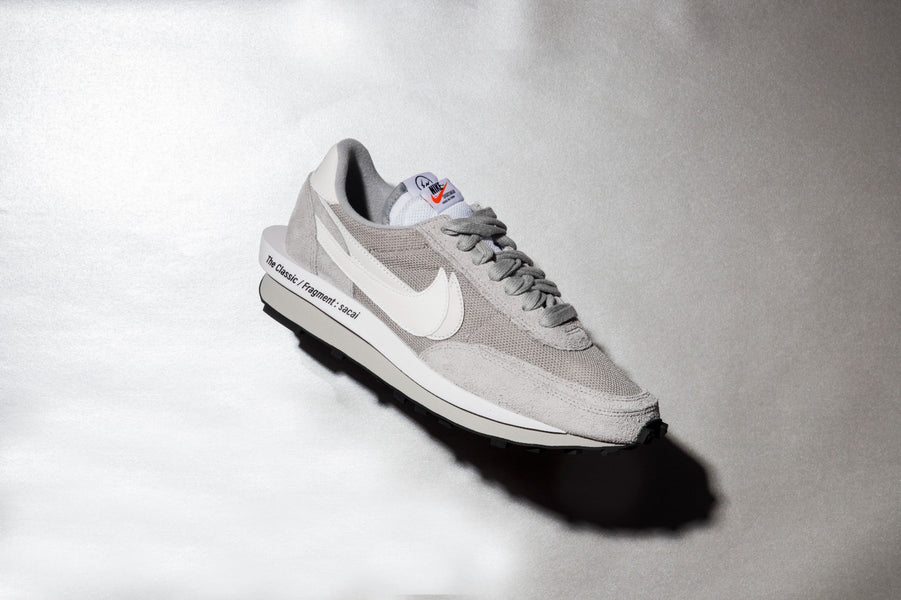 RAFFLE: SACAI x FRAGMENT DESIGN x NIKE LDWAFFLE "LIGHT SMOKE GREY"