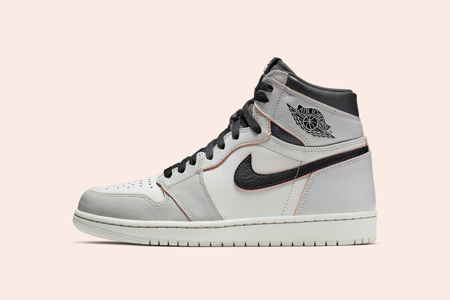 Raffle: Air Jordan 1 SB "Light Bone"