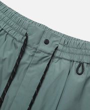 +phenix WINDSTOPPER® by GORE-TEX LABS City Military Half Pants 001 (Green)