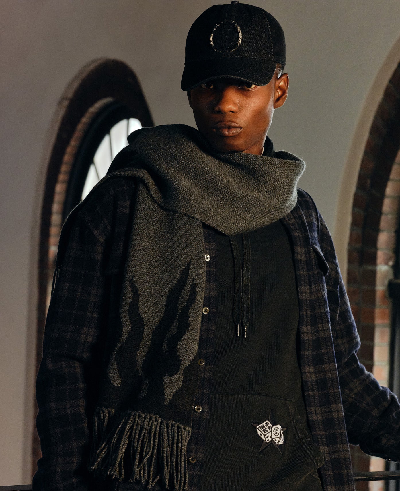 Flame Knit Scarf (Grey)