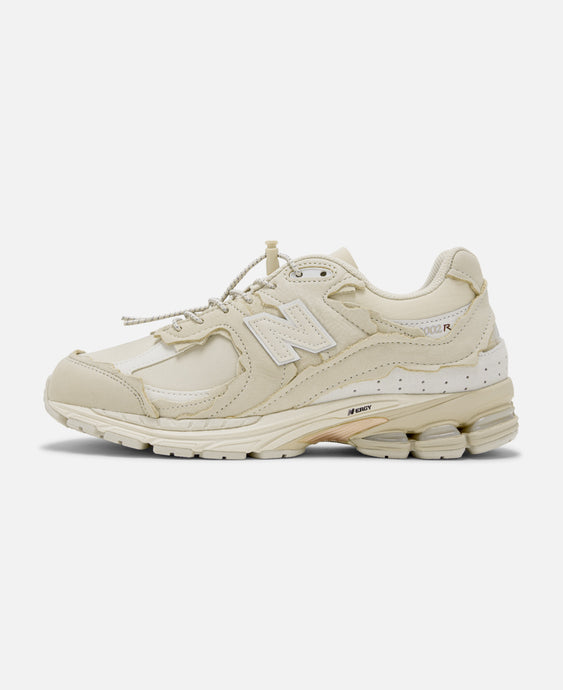 2002R (Beige)