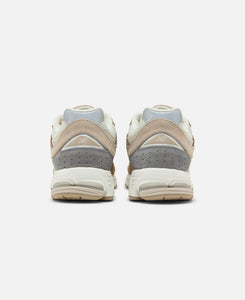 2002R (Khaki)