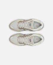 2002R (Khaki)