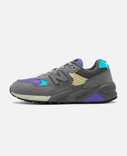 580 (Grey)