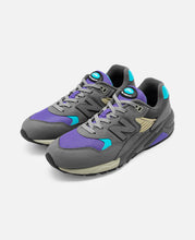 580 (Grey)