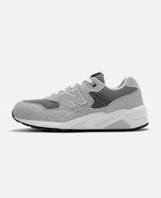 580 (Grey)