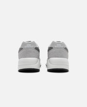 580 (Grey)