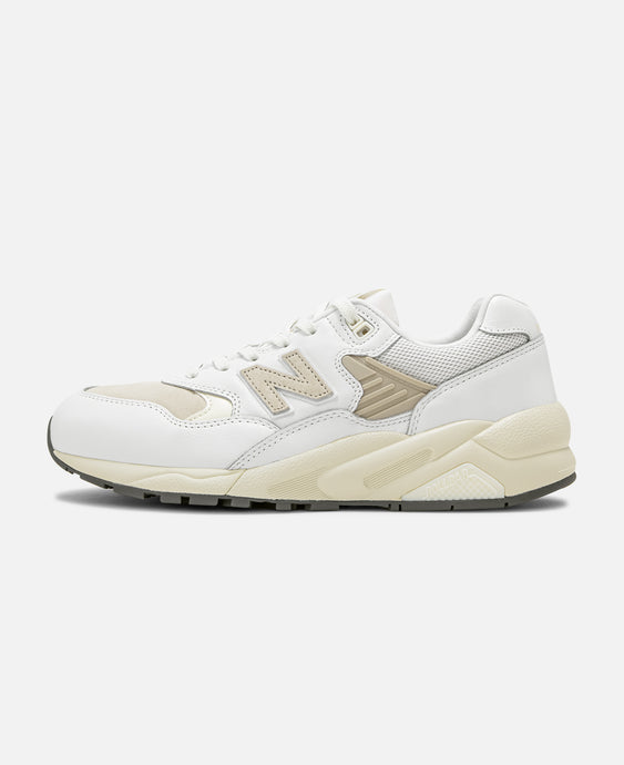 580 (White)