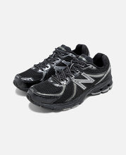 860 V2 (Black)