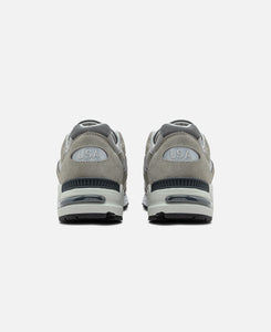 MADE in USA 990 V2 Core (Grey)