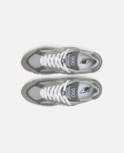 MADE in USA 990 V2 Core (Grey)