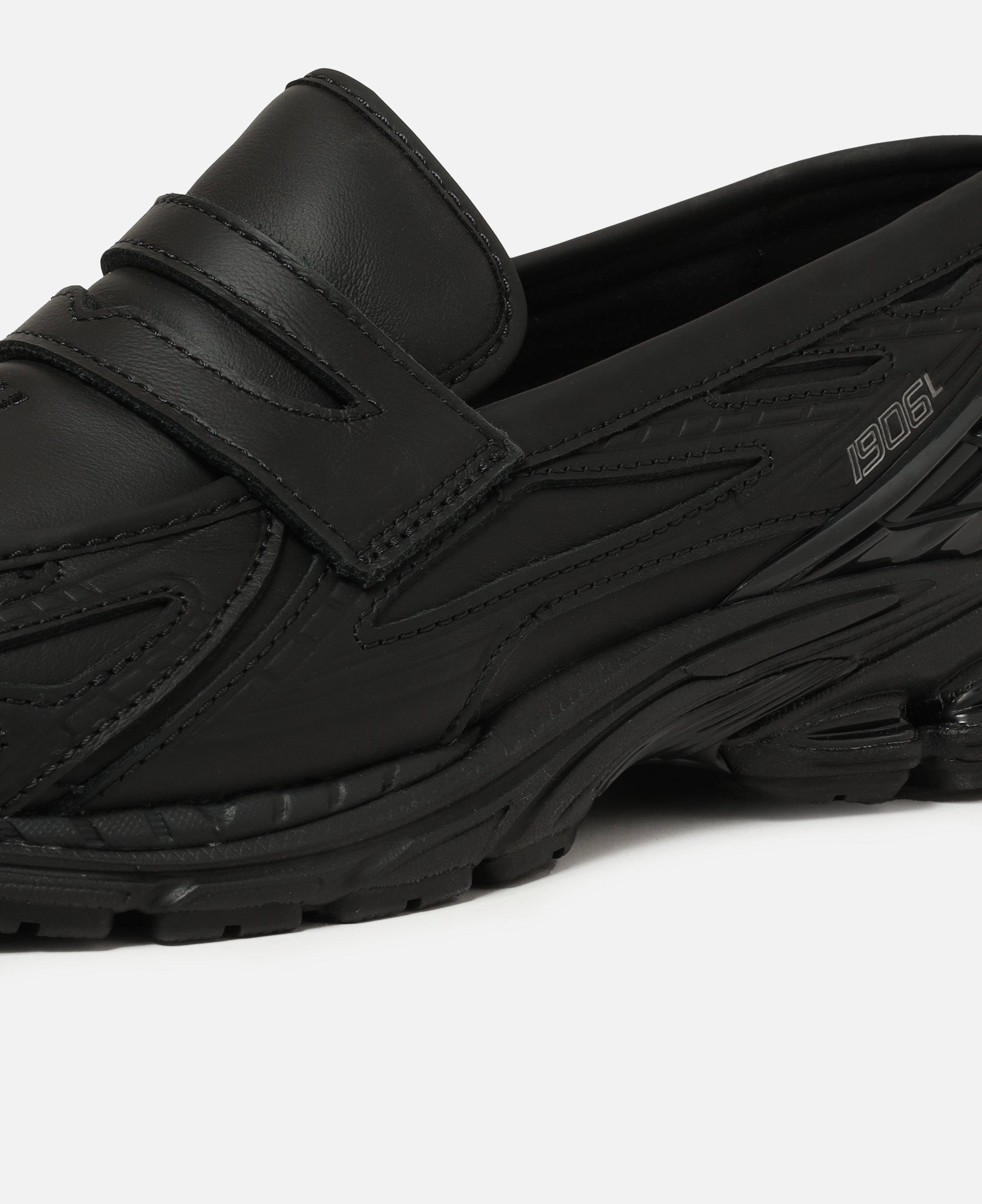 U1906LNT (Black)