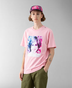 Pixel Photo 1017 S/S T-Shirt (Pink)