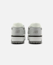 550 (White)