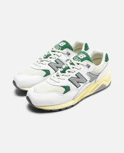 580 (White)