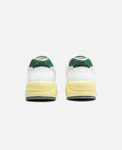 580 (White)