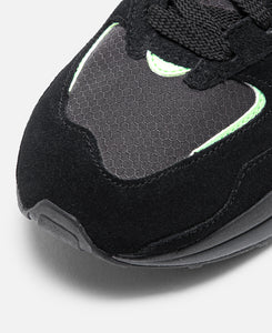 M5740 (Black)