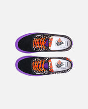 Authentic L (Black)